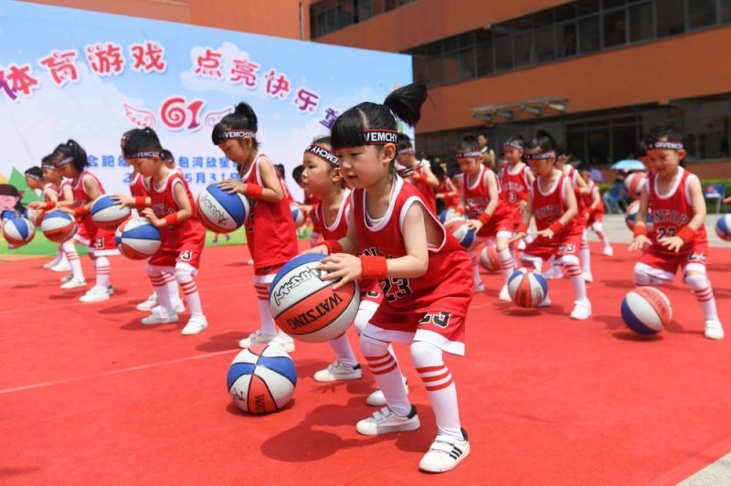 一些意甲俱乐部博洛尼亚、拉齐奥、佛罗伦萨和帕尔马已就法比奥·米雷蒂的转会事宜进行询价，若这位球员决定在一月转会窗离开尤文图斯。 来源：著名记者斯基拉